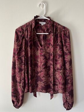 Evereve flowy tie-neck floral blouse | Small